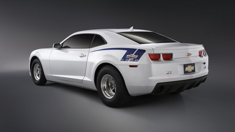 white chevrolet camaro copo