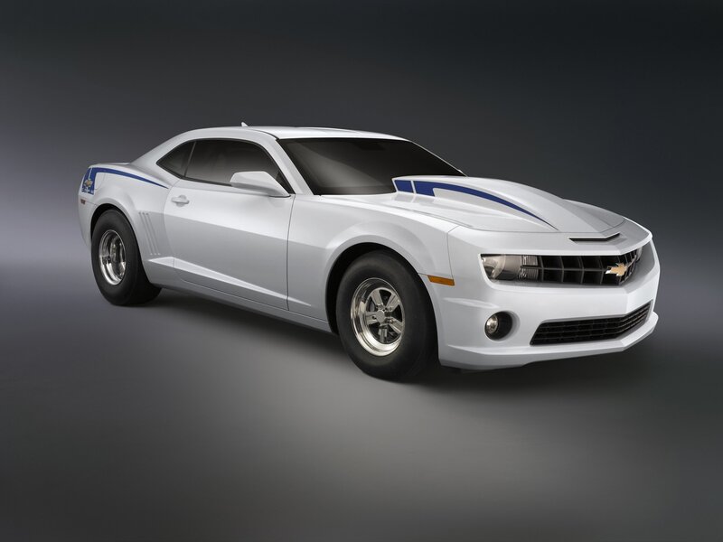 white chevrolet camaro muscle car