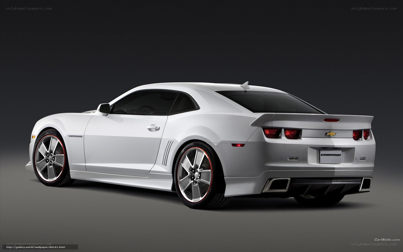 White Chevrolet Camaro sports car
