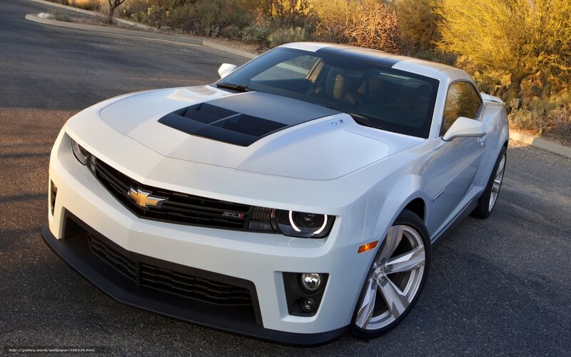 White Chevrolet Camaro ZL1