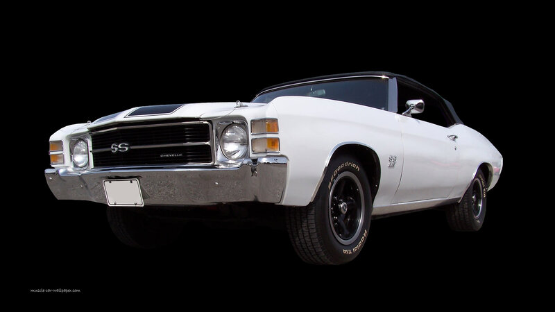 White Chevrolet Chevelle Ss