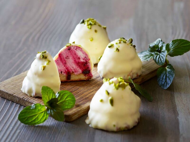 White Chocolate Truffles — Calm, Photograph