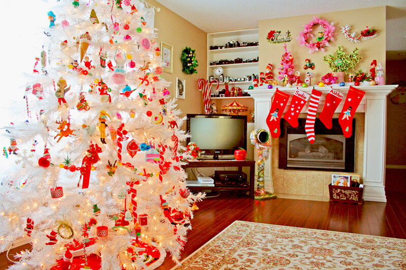 White Christmas Tree — Festive