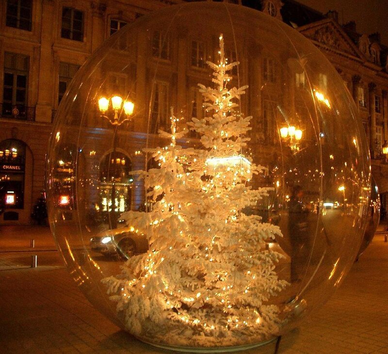 White Christmas Tree in Bubble