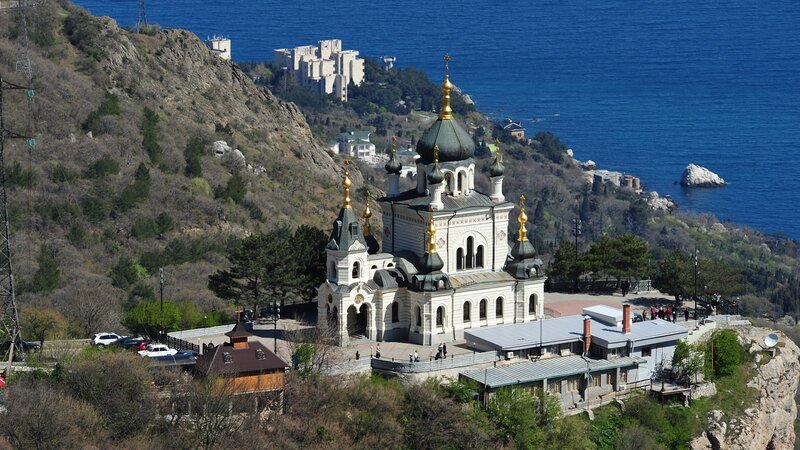 White Church on Cliff — Blue