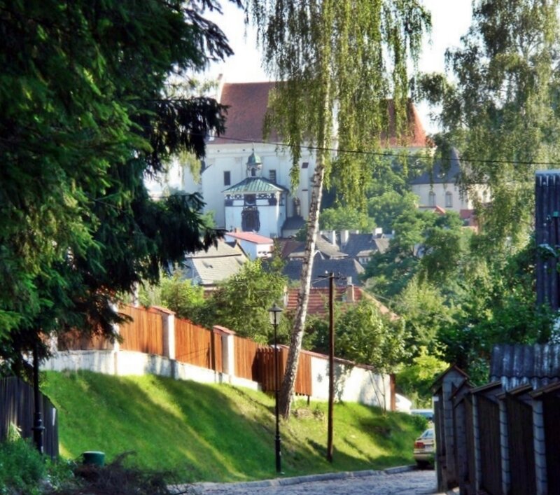 White Church on Hill — Green, Serene