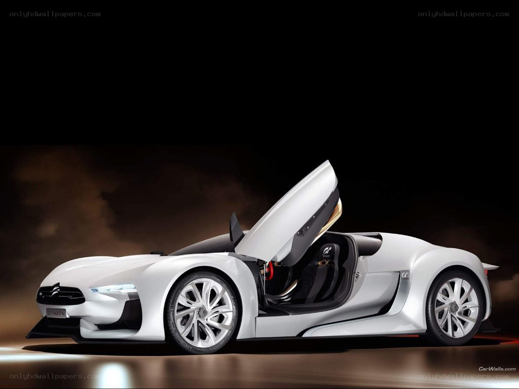 White Citroën concept car
