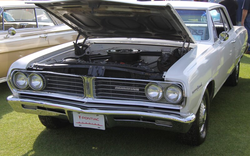 White Classic Car — Calm, Afternoon, Photograph, Car Show, Grass