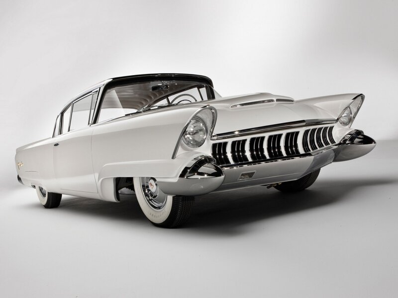 White classic car concept
