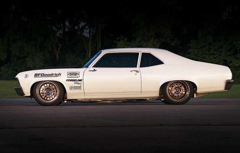 White Classic Car — Dramatic, Night