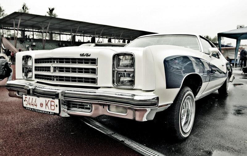 White Classic Car — Overcast, Photograph, Crowd