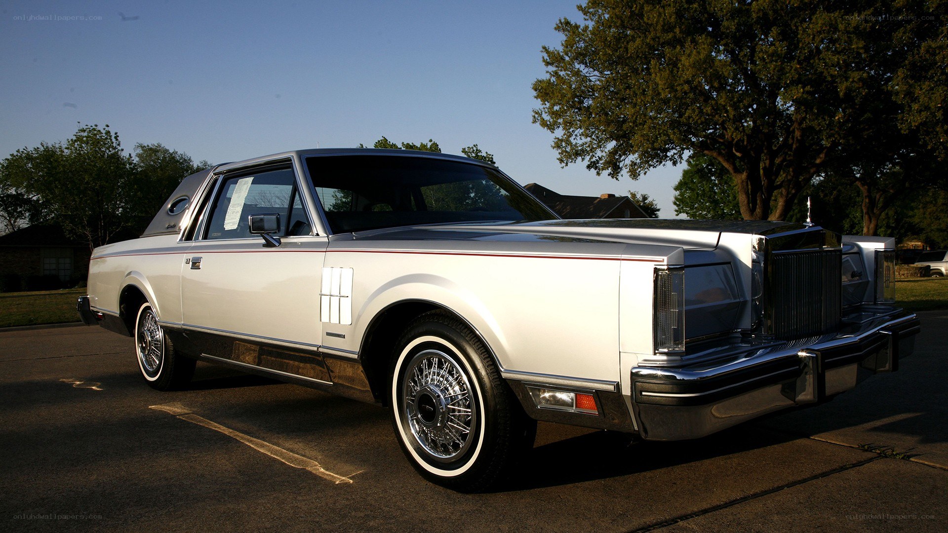 white classic luxury car