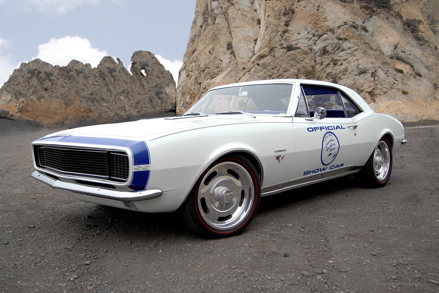 white classic muscle car