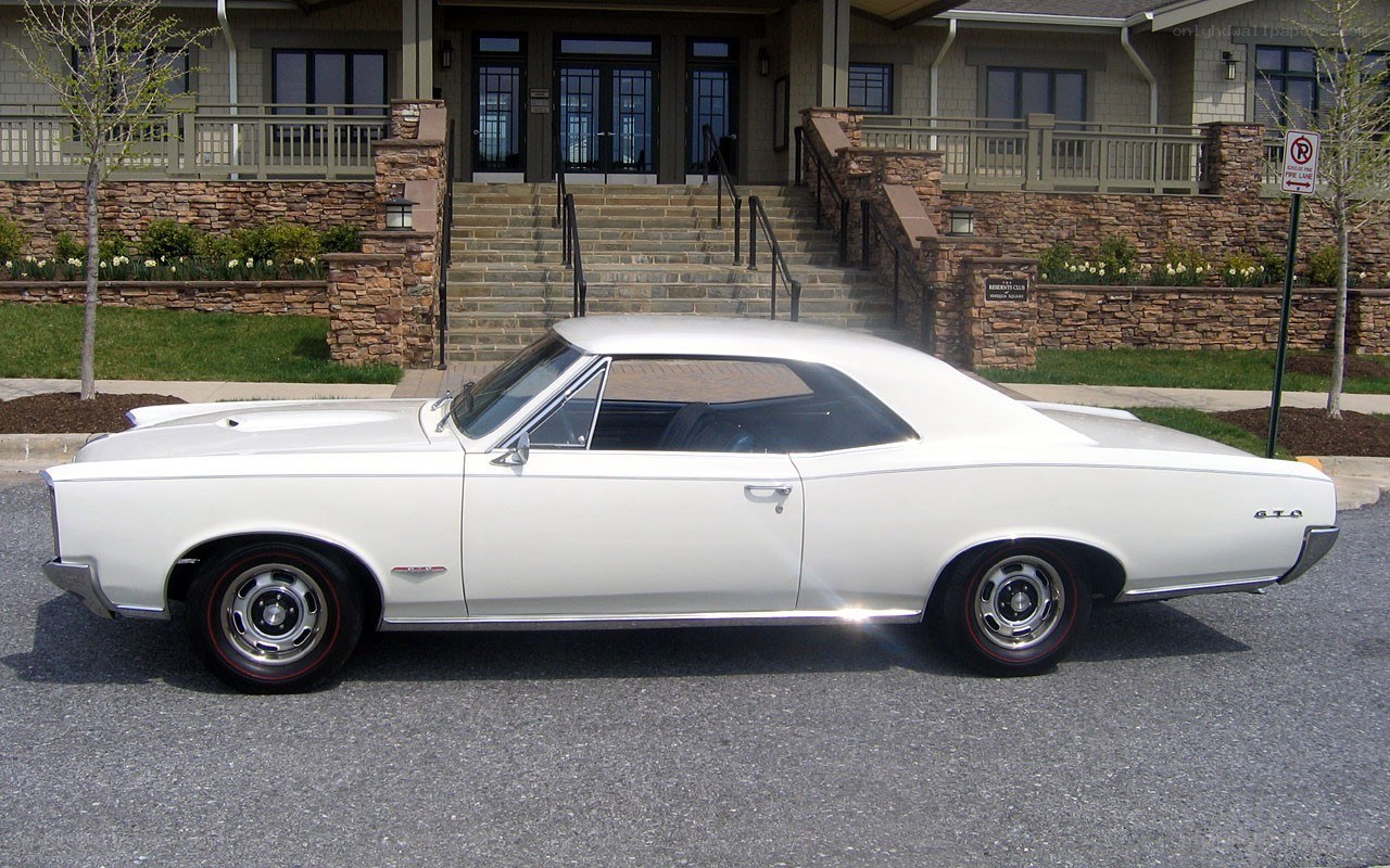 White classic muscle car