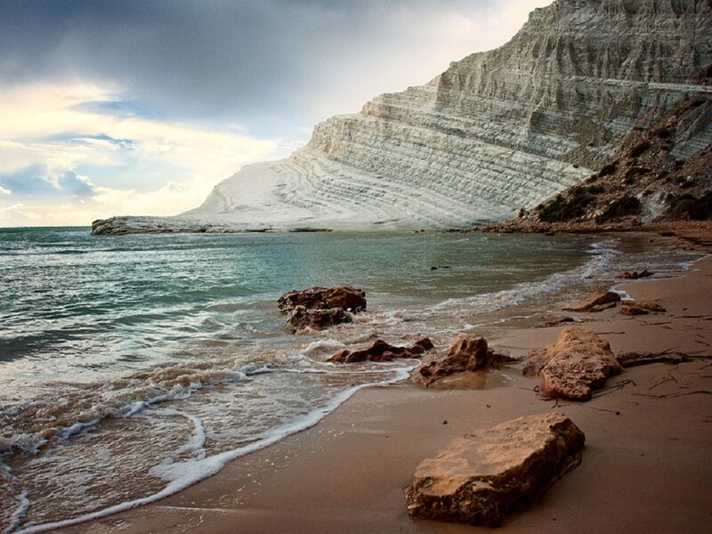 White Cliffs by Sea — Dramatic