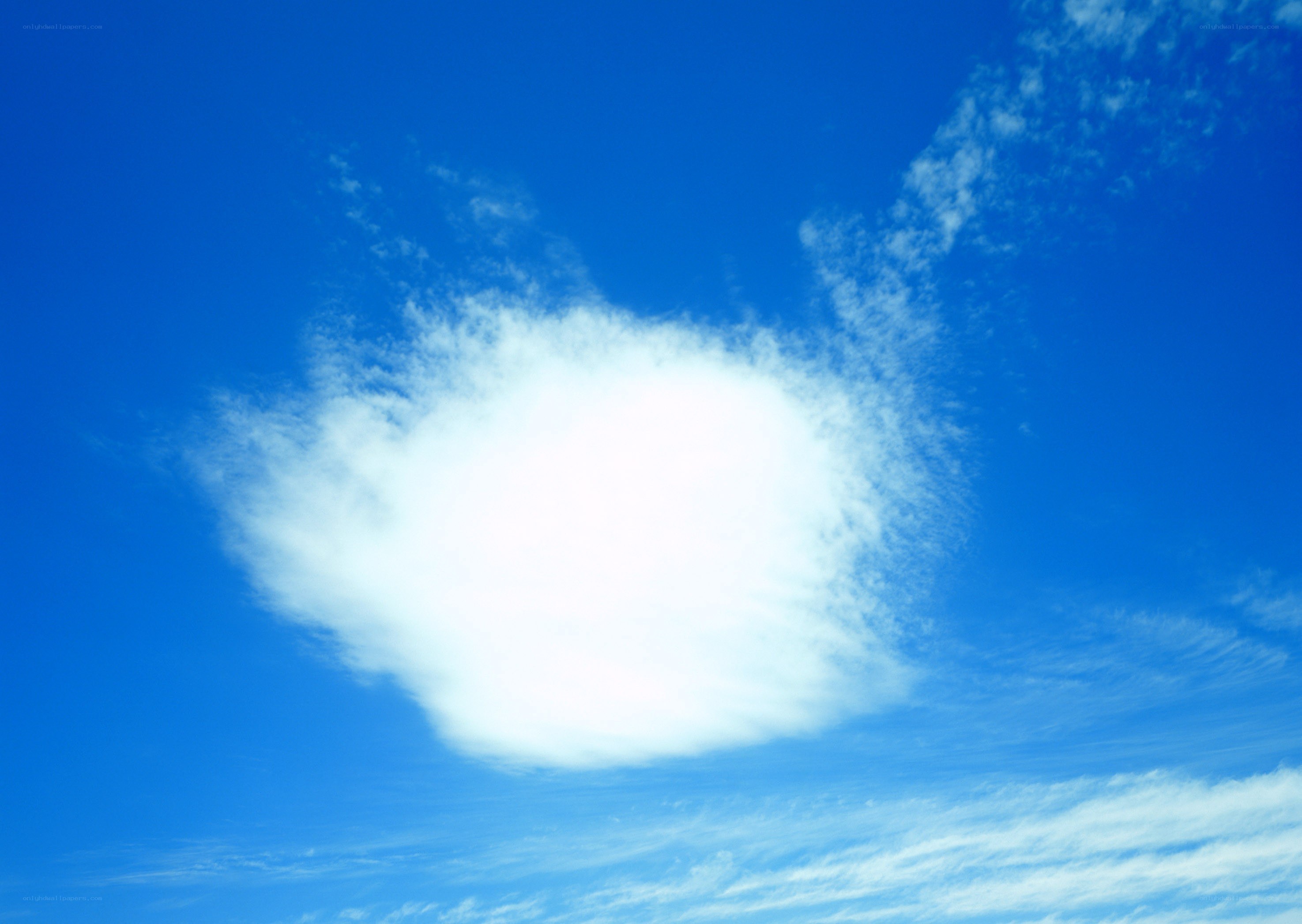 White cloud in blue sky