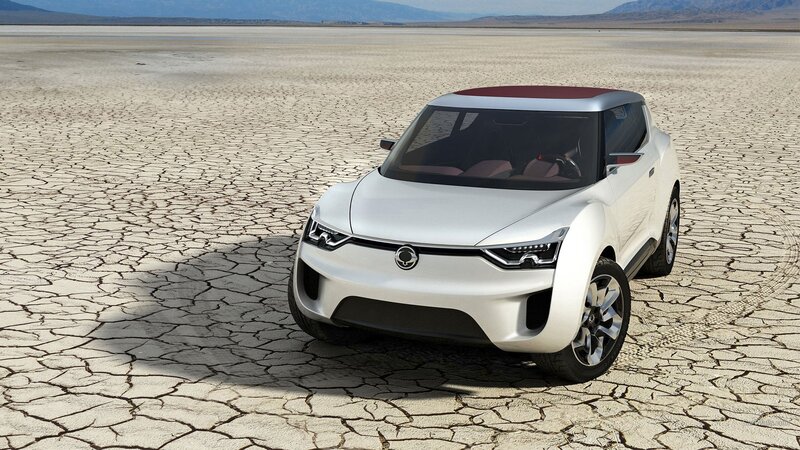 White Concept Car — Arid, Afternoon, 3d Render, Cracked Ground