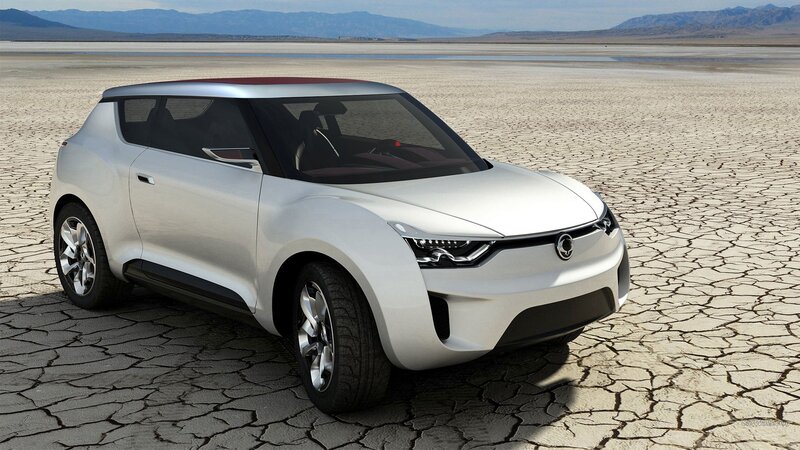 White Concept Car — Arid, Afternoon, 3d Render