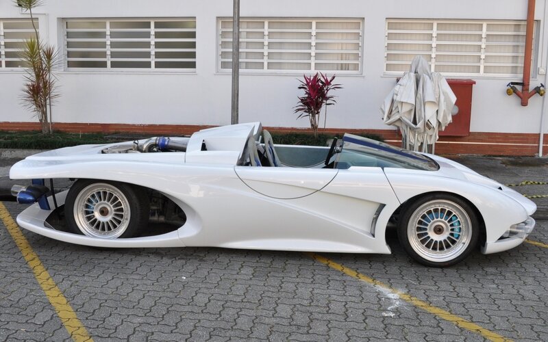 White Concept Car — Calm, Afternoon, Photograph, Building