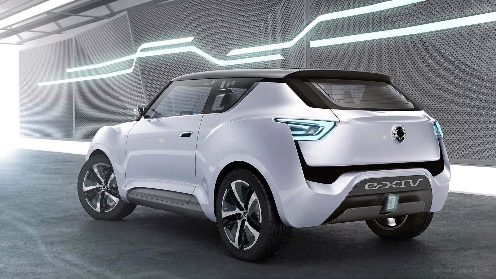 White concept car e-XIV