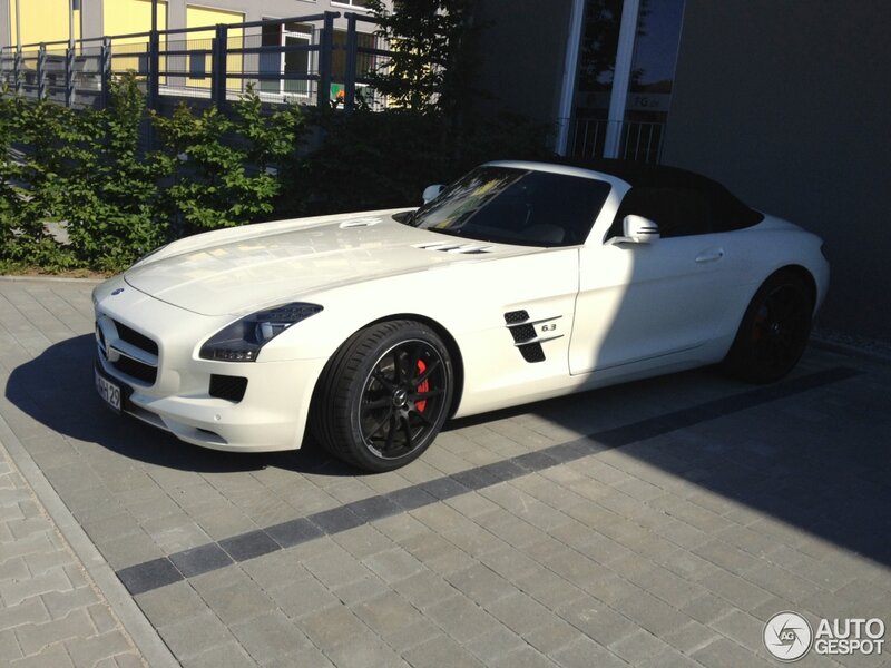 White Convertible Sports Car — Calm