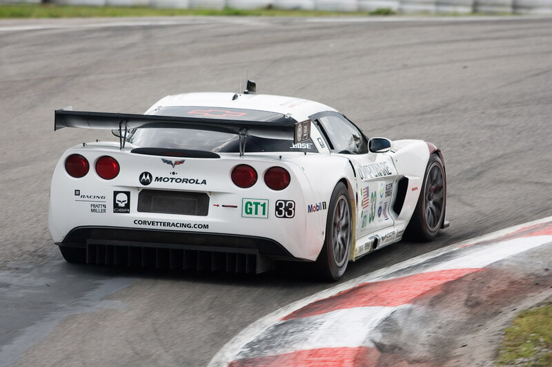 white corvette racing car