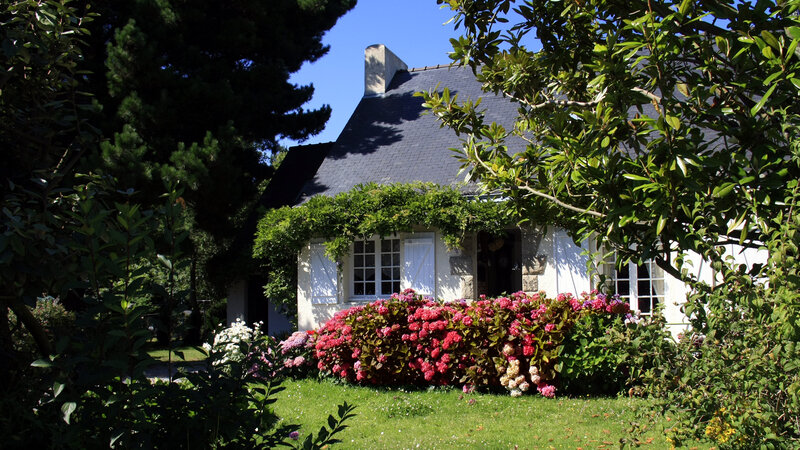 White Cottage with Flowers — Green, Serene