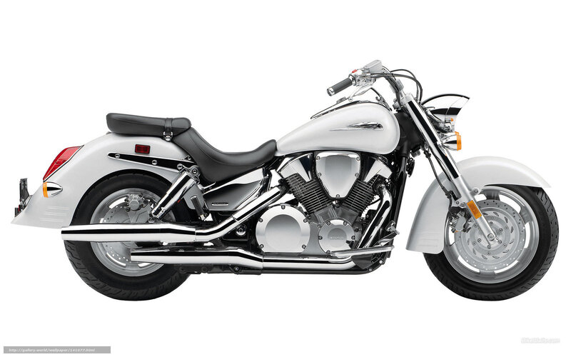 white cruiser motorcycle