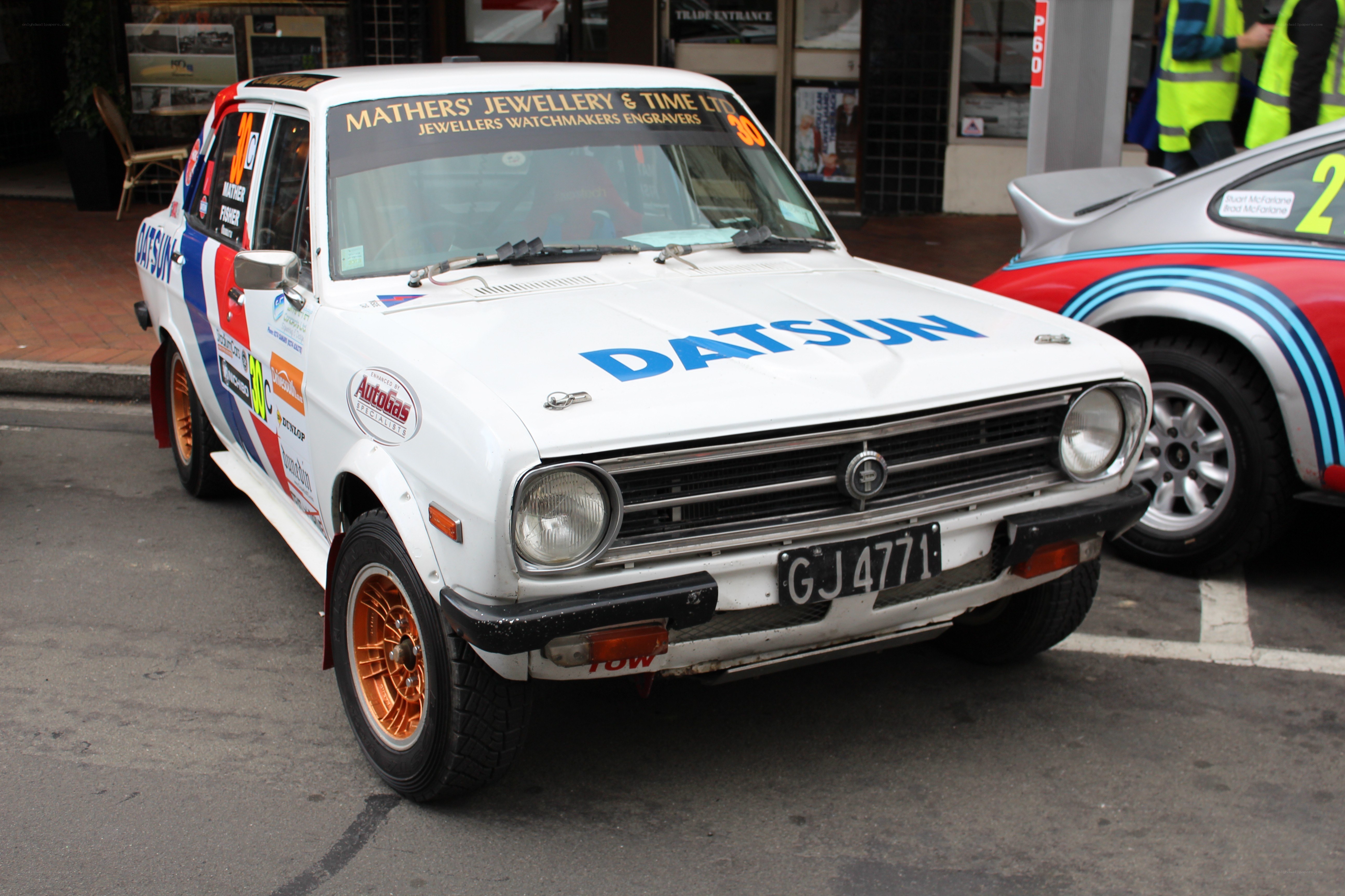 White Datsun race car