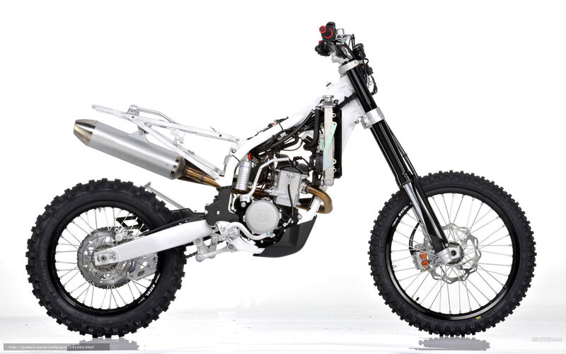 White Dirt Bike — Neutral, Photograph