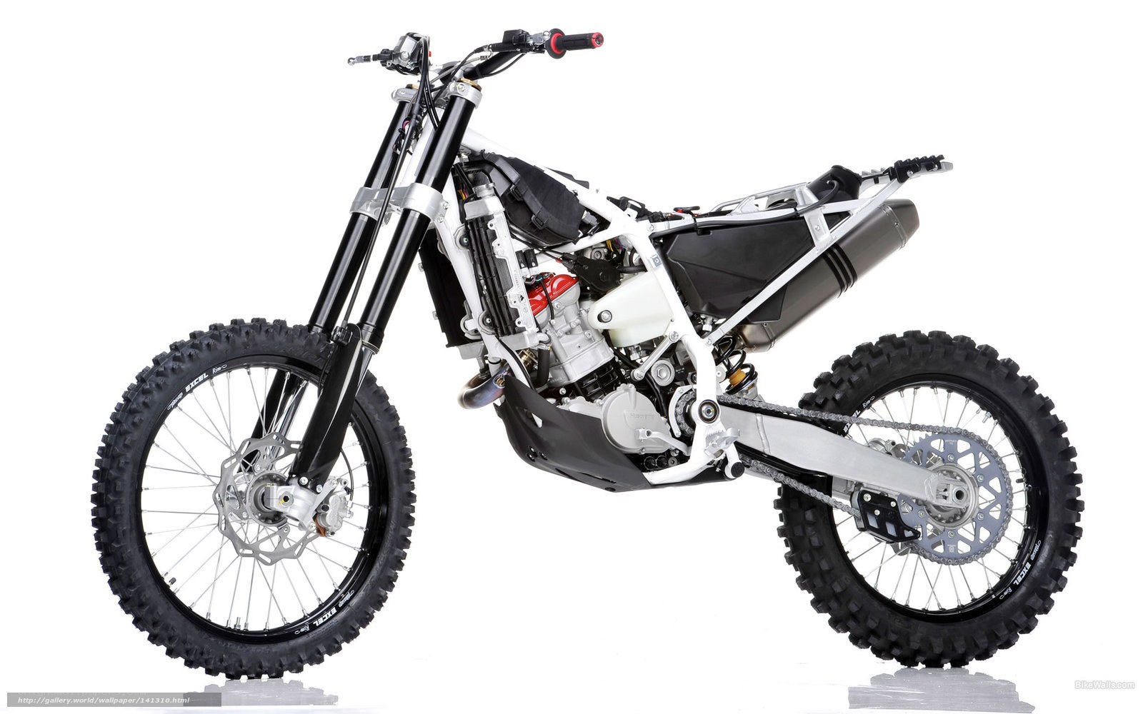 white dirt bike