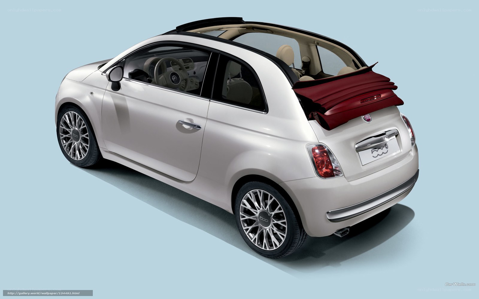 White Fiat 500 Cabriolet