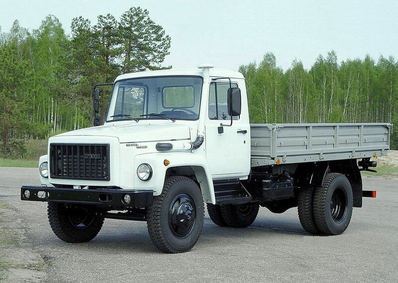 white flatbed truck