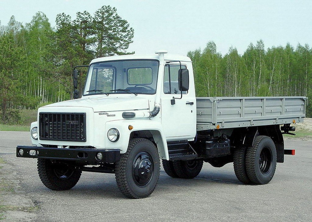 white flatbed truck