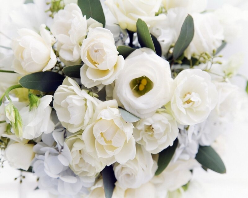 white floral bouquet