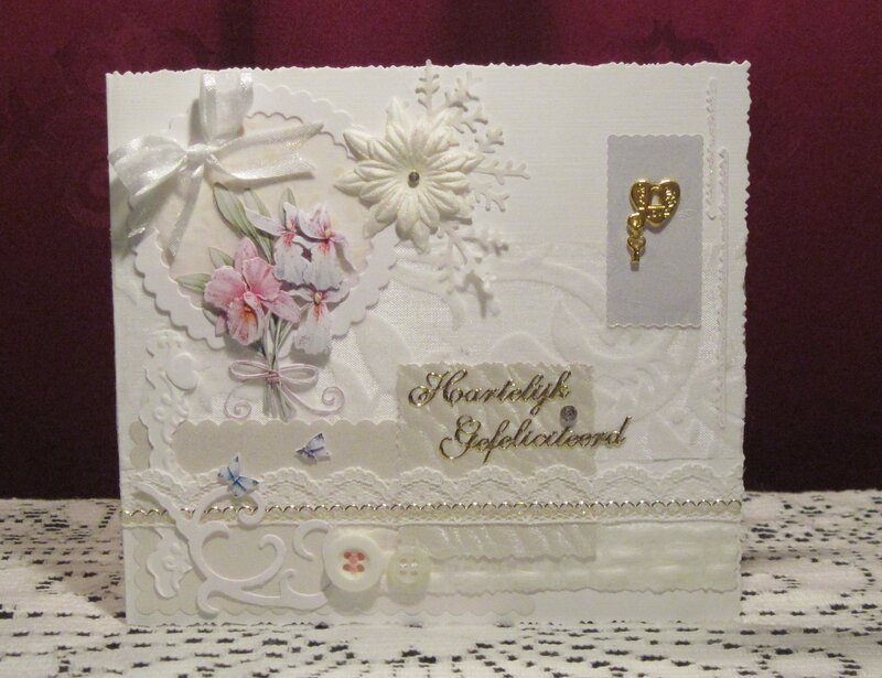 white floral greeting card