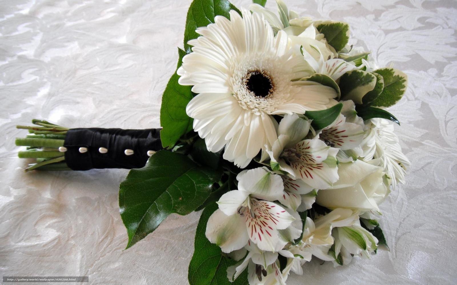 white flower bouquet
