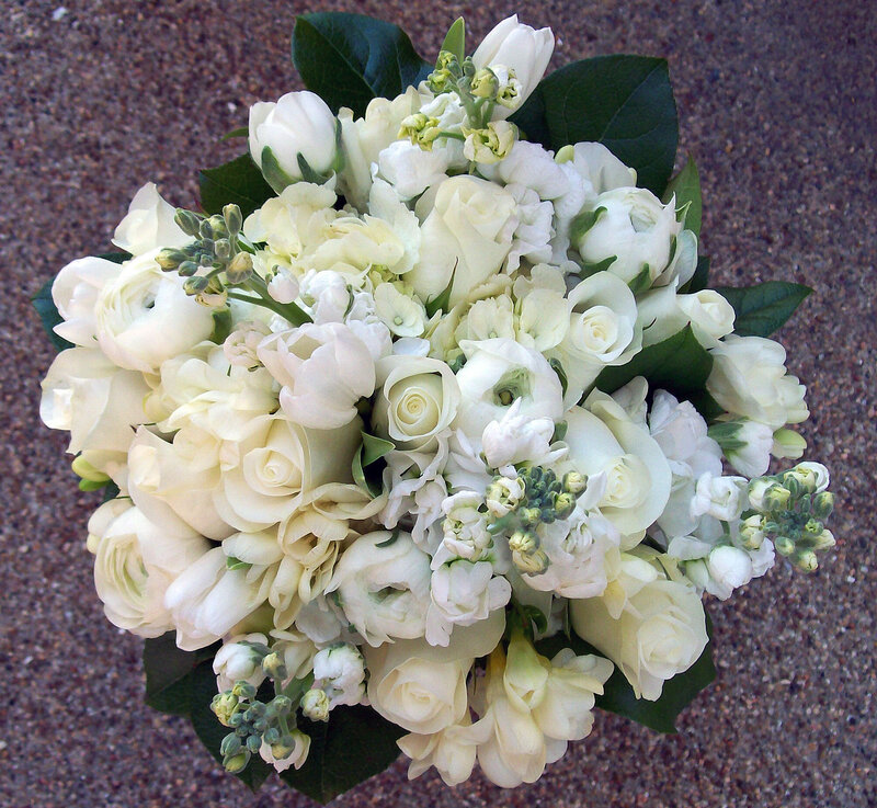 White Flower Bouquet — Calm, Photograph, Green Leaves