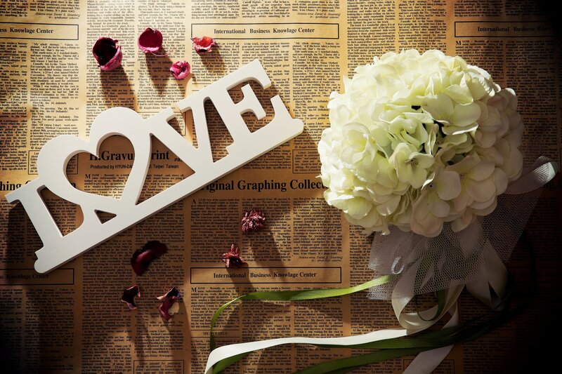 White Flower Bouquet — Romantic