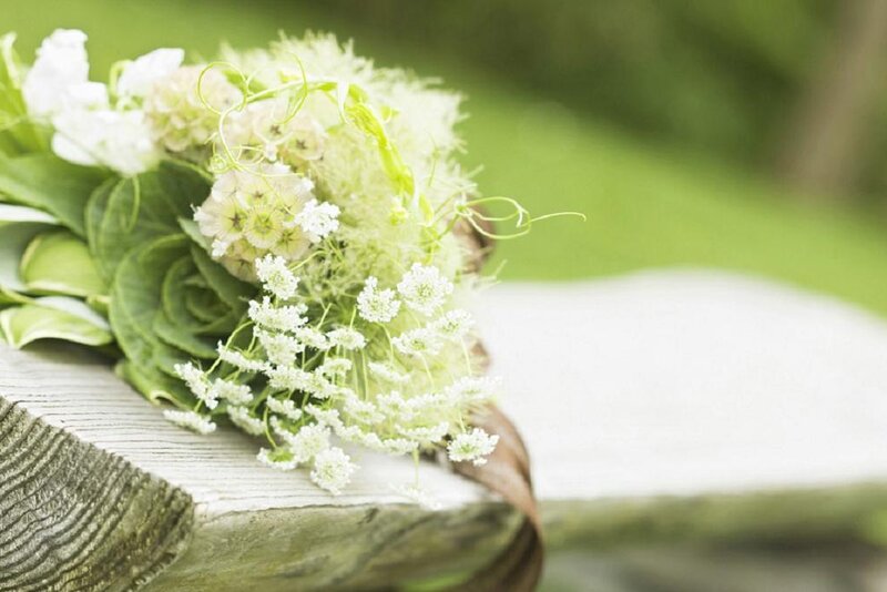 White Flower Bouquet — Serene, Spring