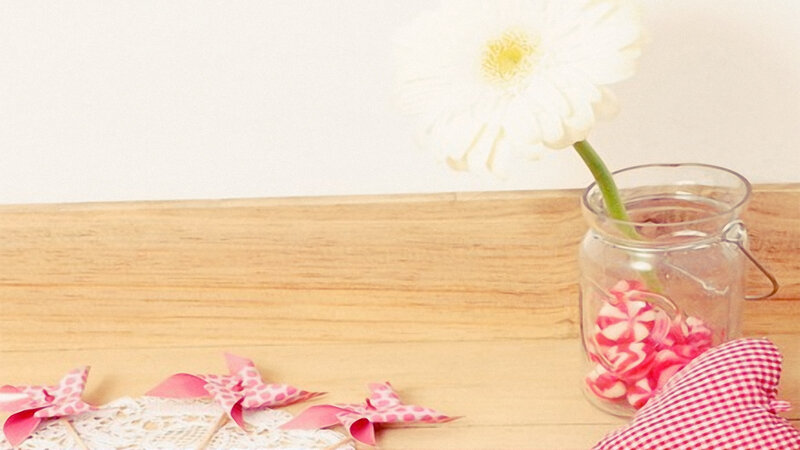 White Flower in Jar — Pink