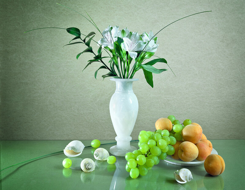 White Flowers and Fruit — Green, Calm