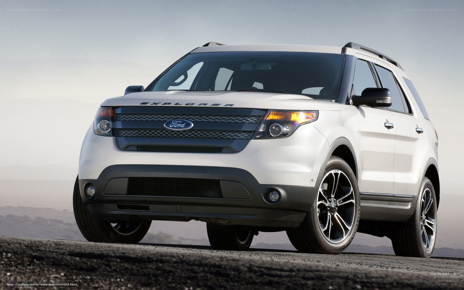 White Ford Explorer SUV