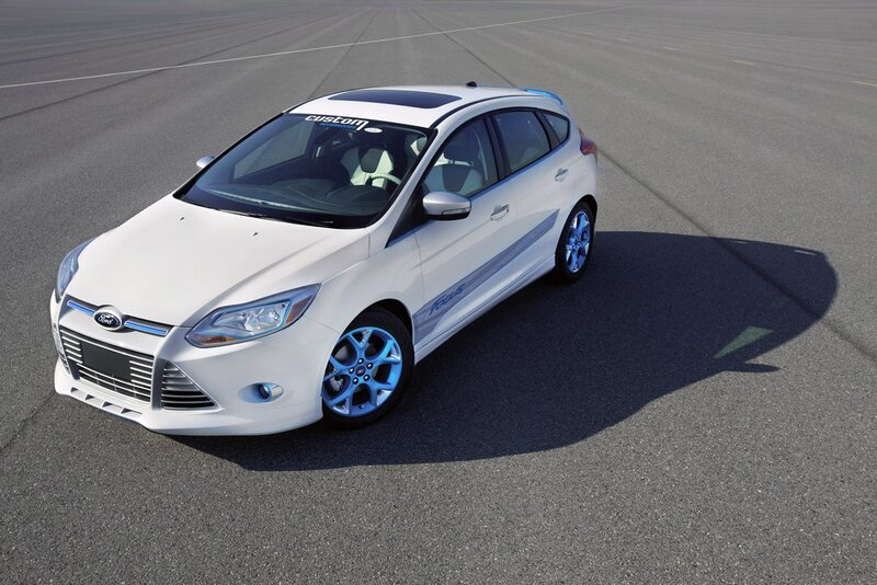 White Ford Focus Car