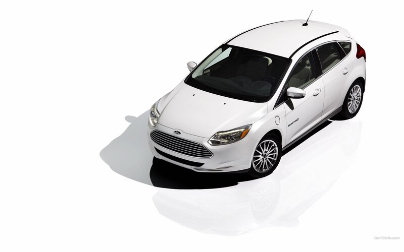 white ford focus electric