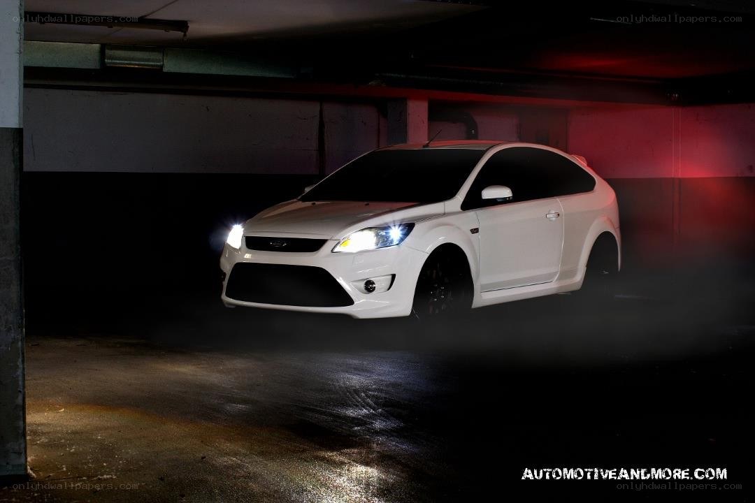 White Ford Focus RS in a garage