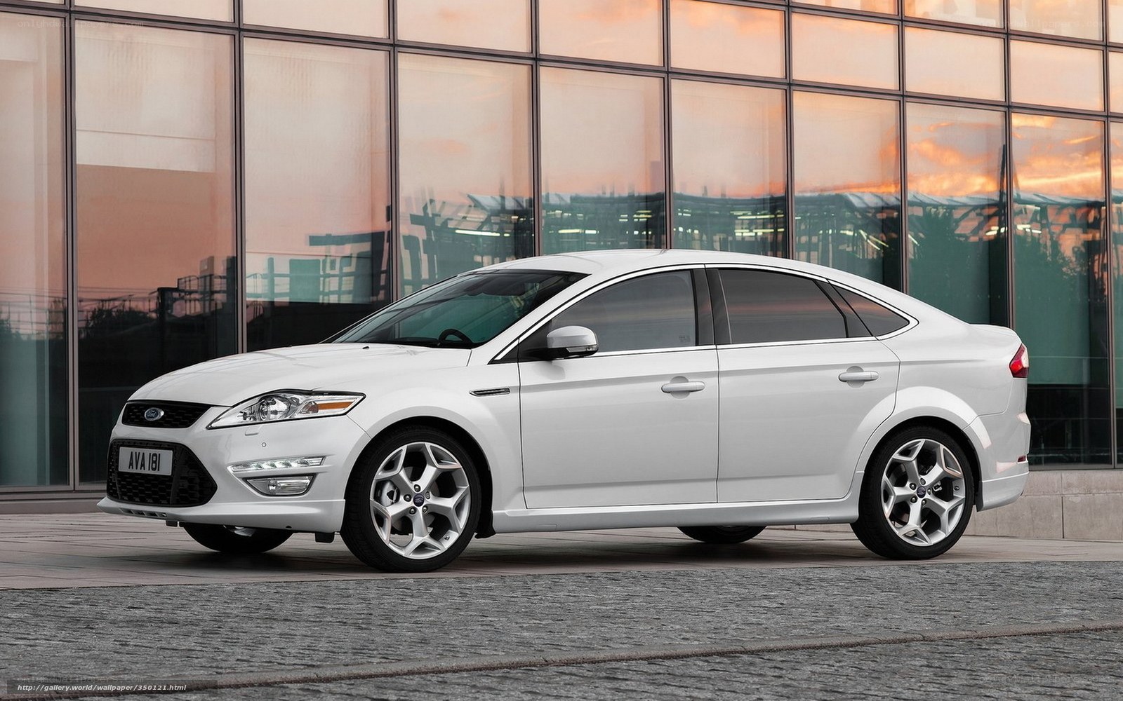 White Ford Mondeo sedan