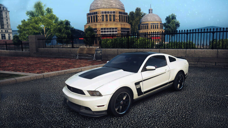 White Ford Mustang Boss 302 — Calm