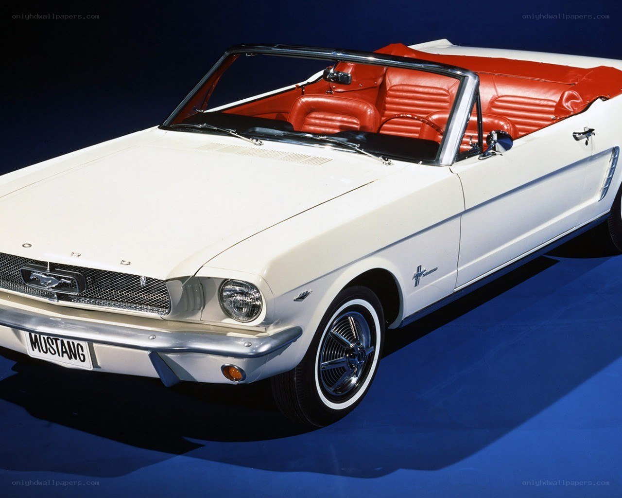 White Ford Mustang convertible