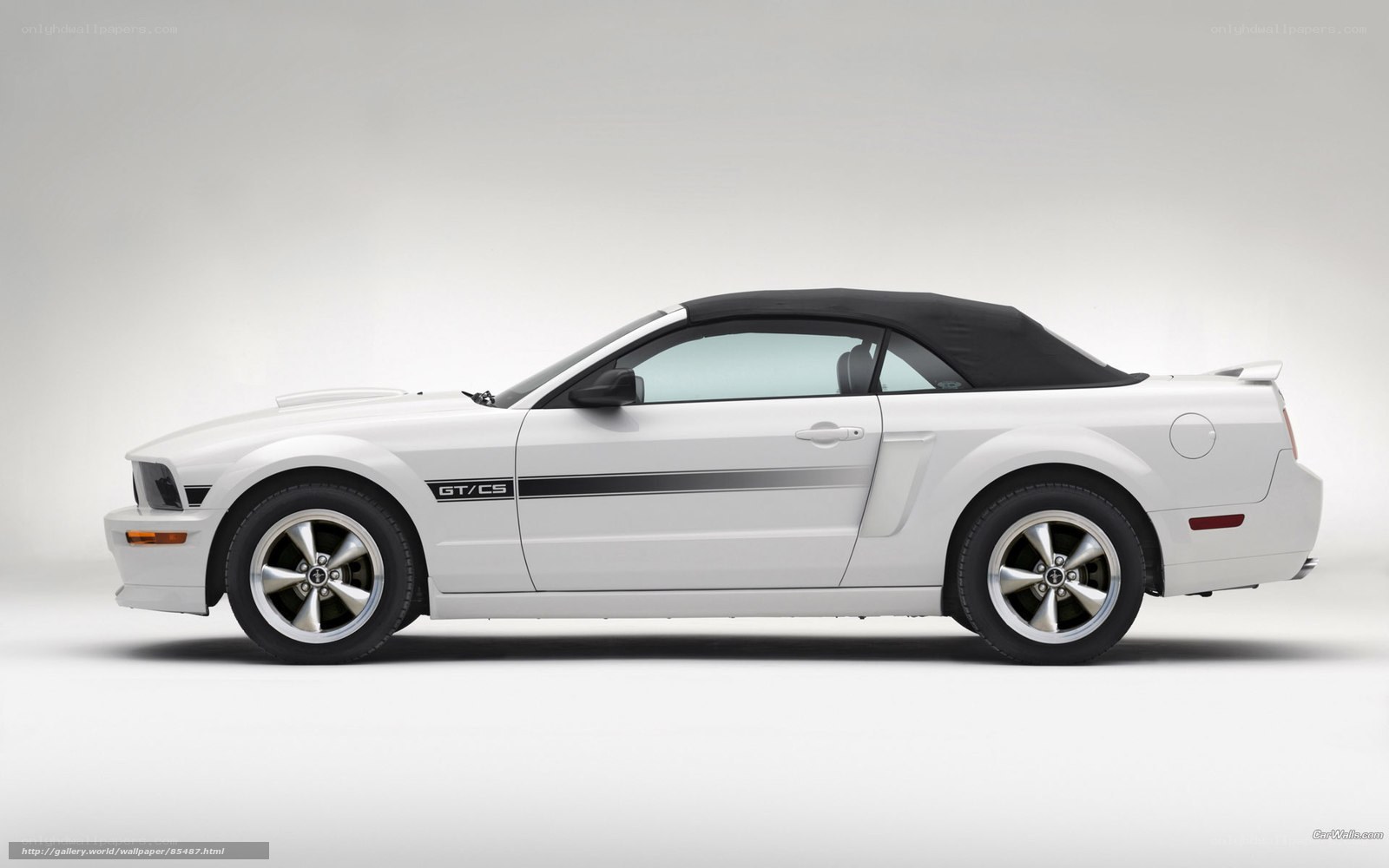 white ford mustang convertible